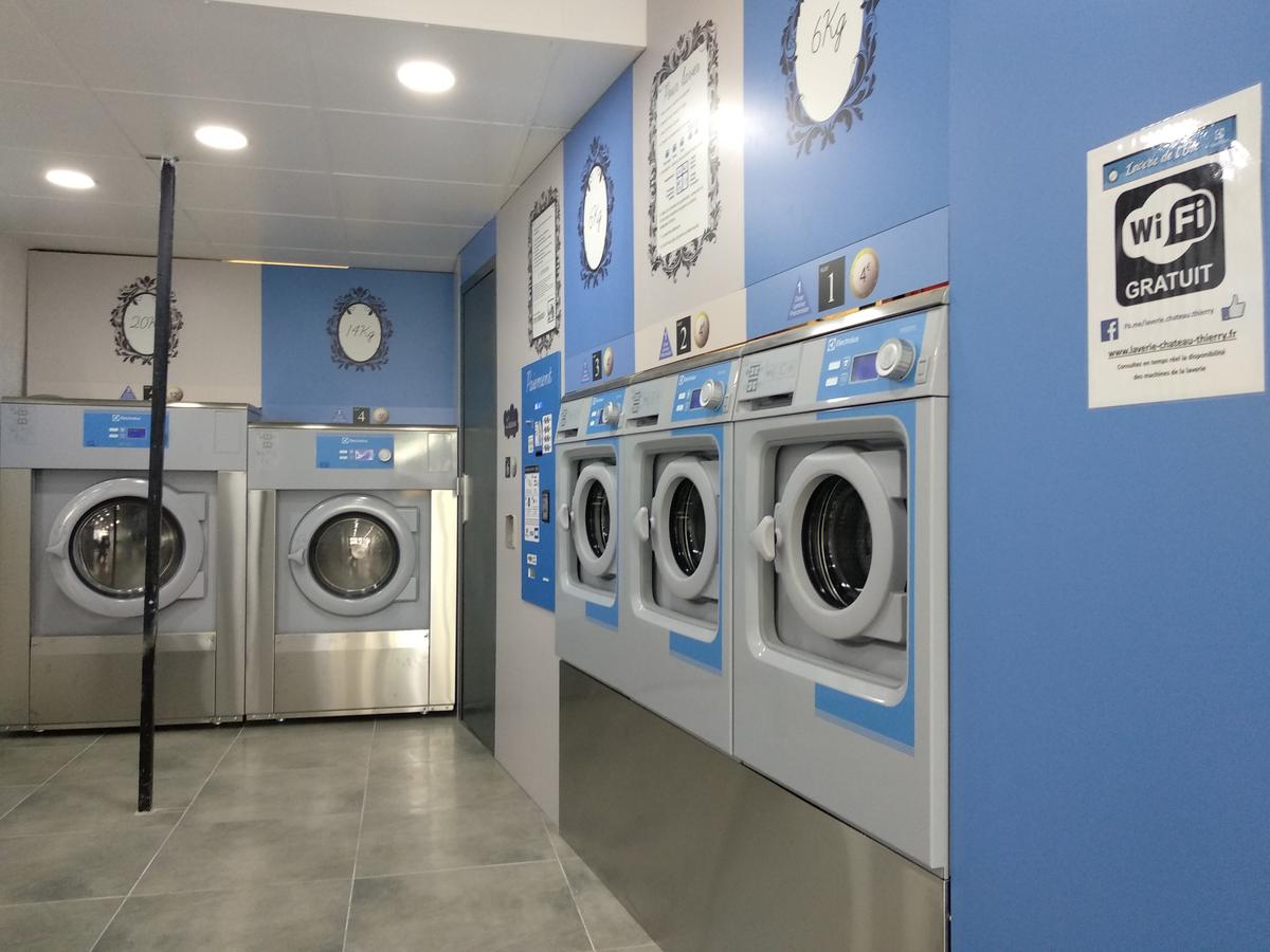 Sèche-linge de la laverie automatique Château-Thierry